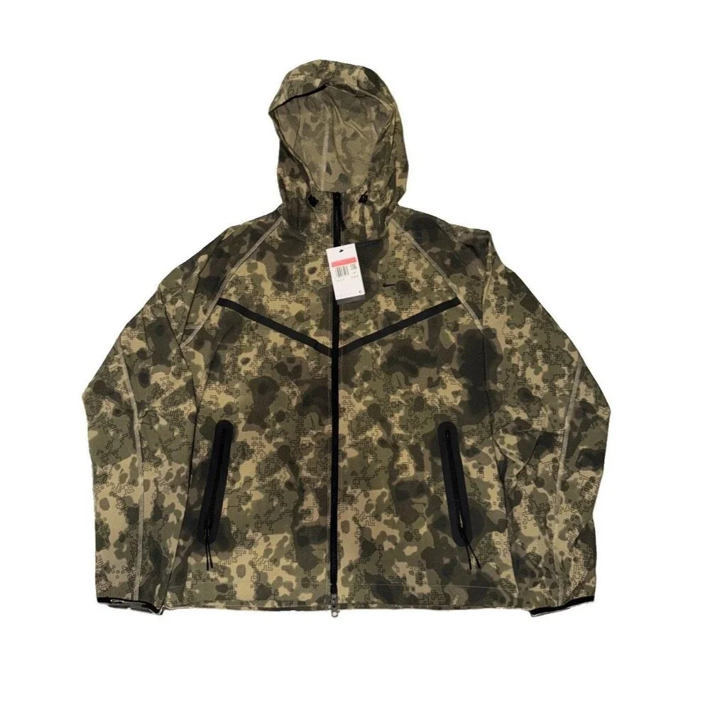 Nike Tech Dri-FIT Woven Camo Windrunner Jacket Men's Size Large HV0979-210